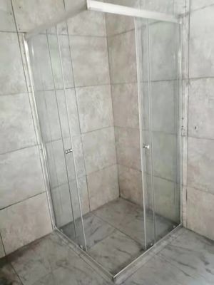 ห้องอาบน้ำ บานเลื่อนกระจกใส ทรงเหลี่ยม 900x900mm